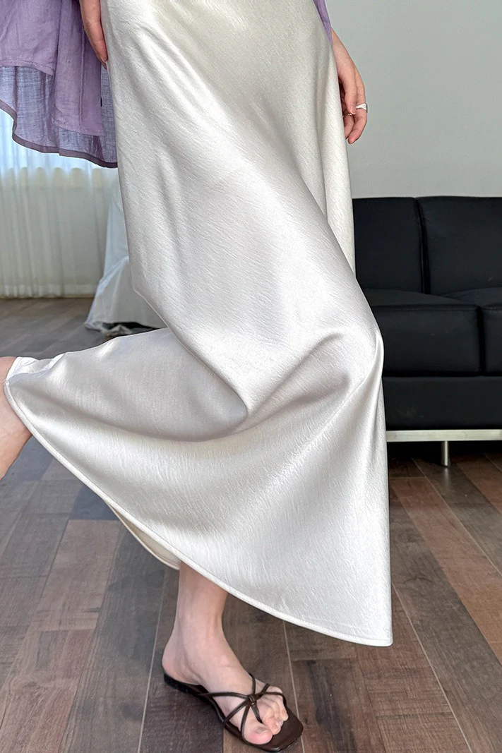 Drapey High - Waist Sheath Fishtail Skirt - Image 5