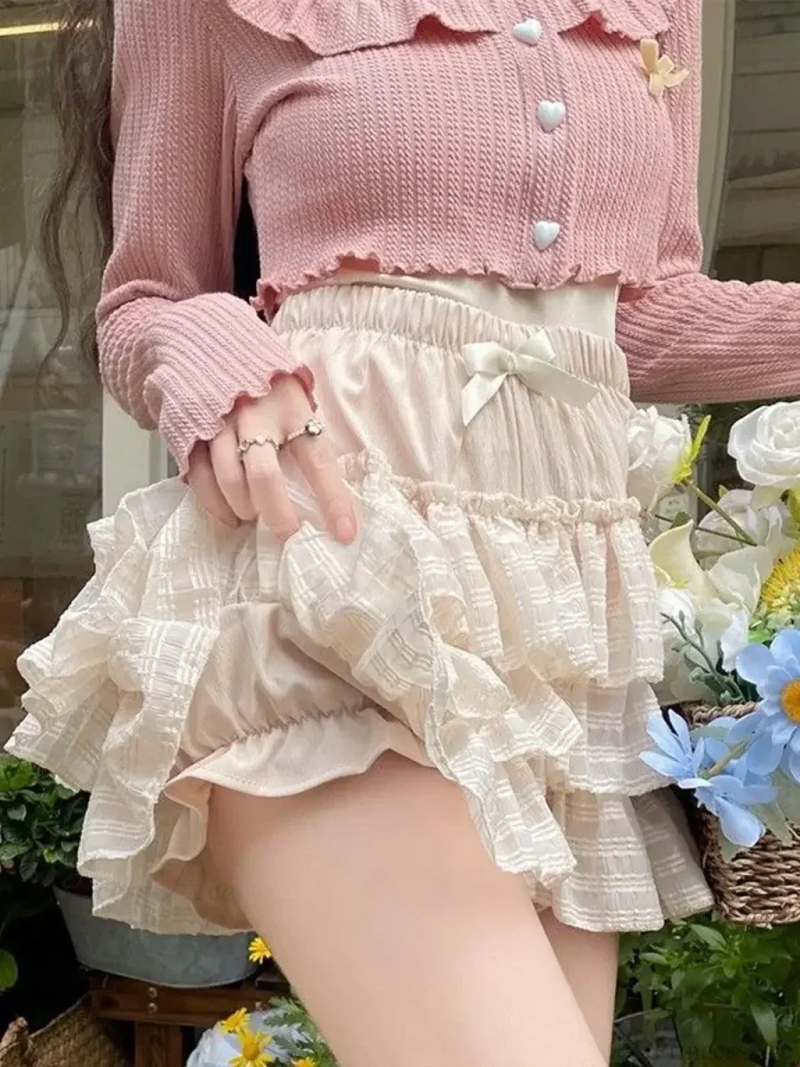 Elastic Waist Lace Skirt - Image 4