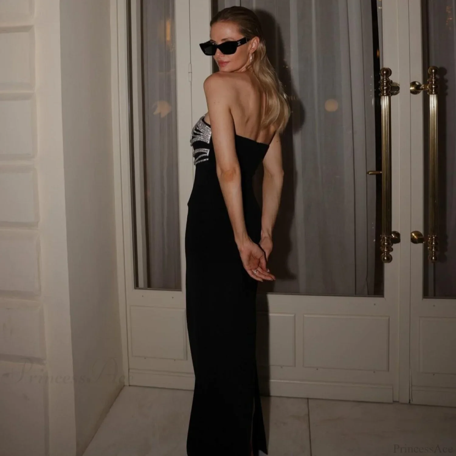 Elegant Embroidered Crystal Party Dress Prom Dress - Image 3