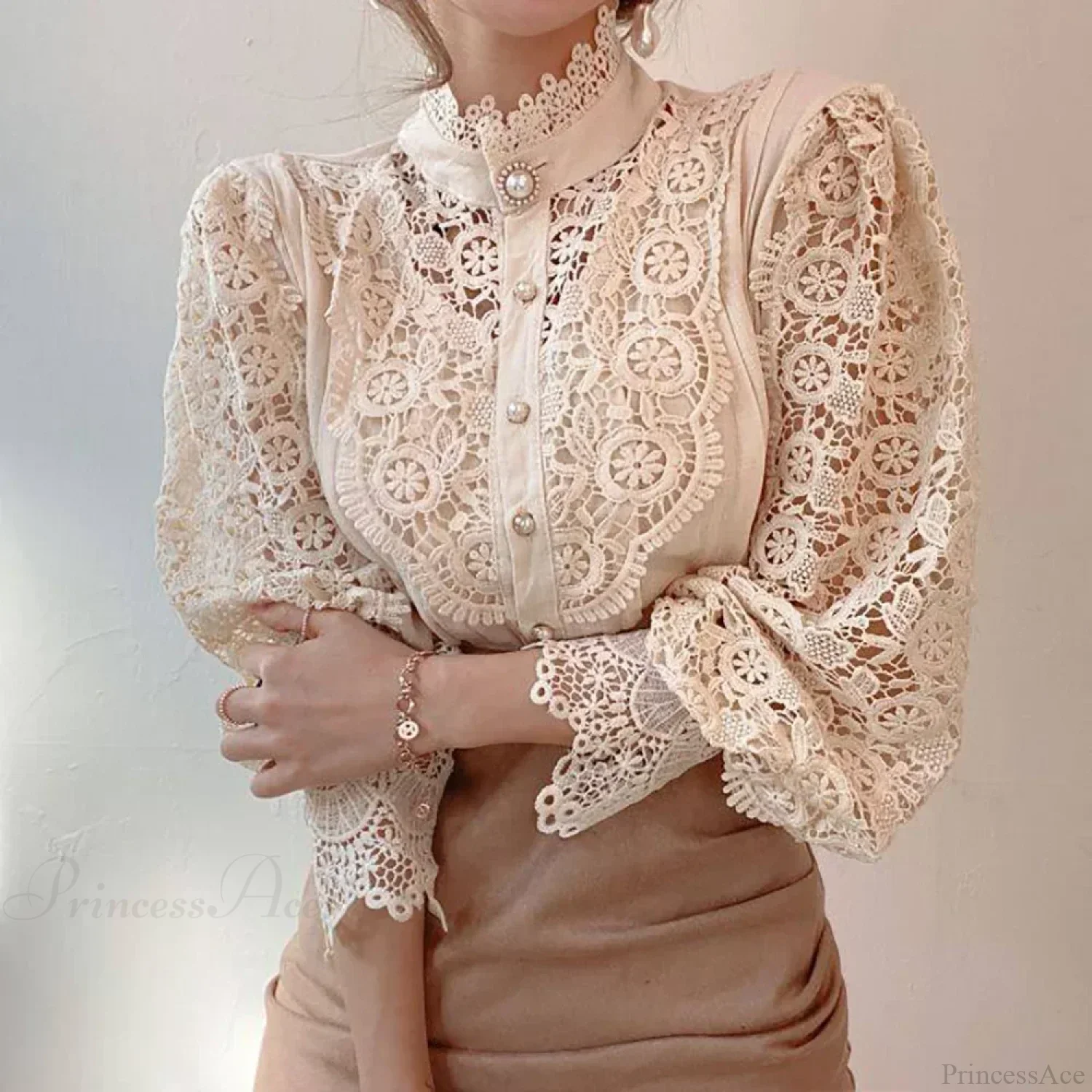 Elegant Lace Patchwork White Blouse - Image 11