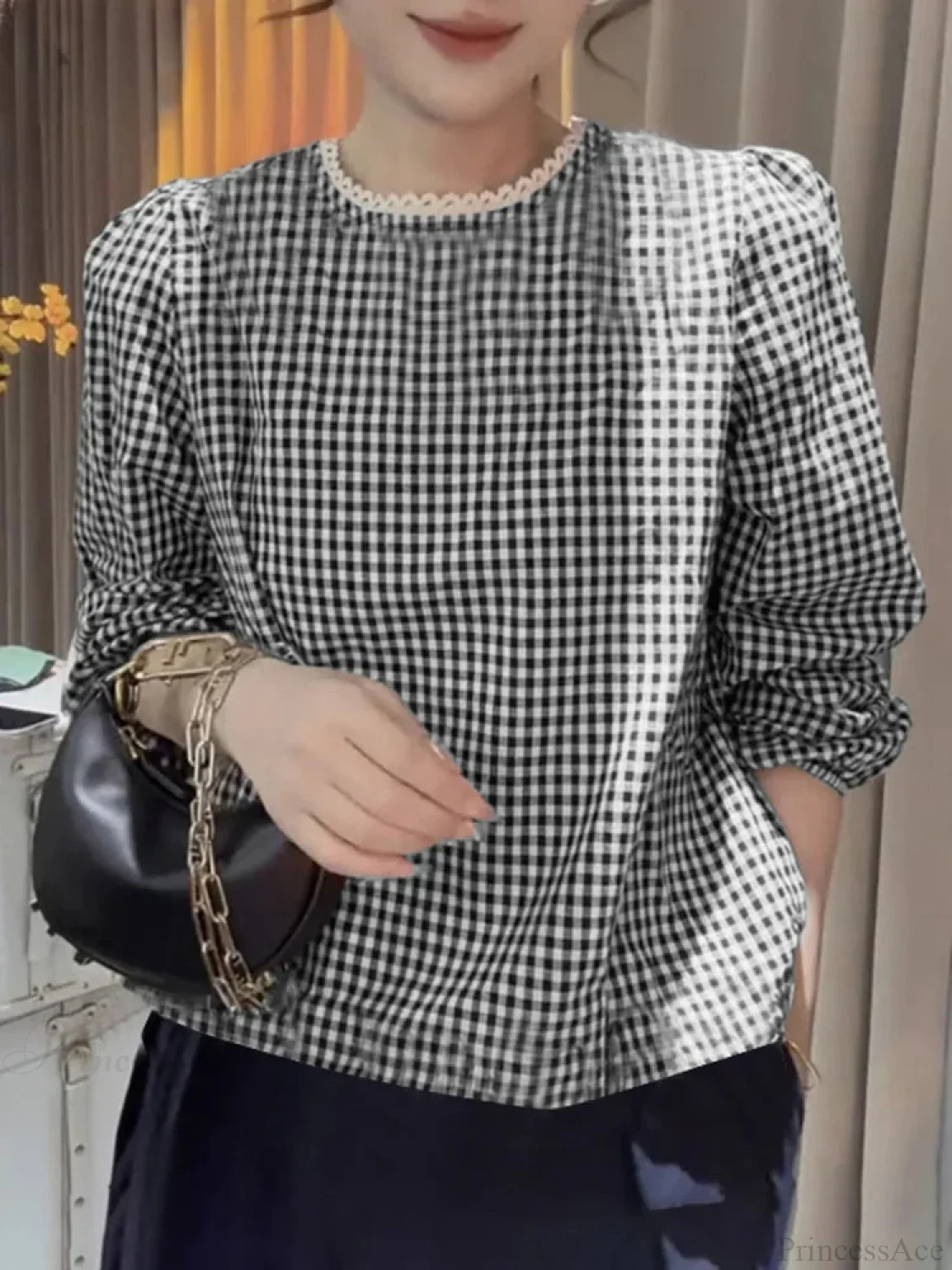 Elegant Lace Trim O Neck Checked Puff Sleeve Smock Blouse - Image 3