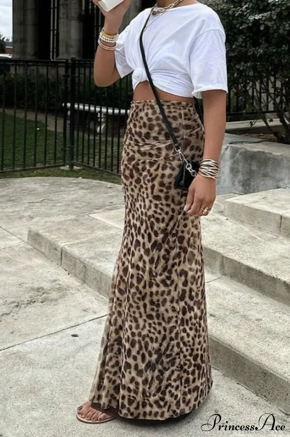 Elegant Leopard Print Slim A-Line Skirt - Image 2