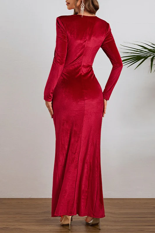 Elegant Long Sleeve Ruched Velvet Slit Fitted Waist Party Dress - Image 5