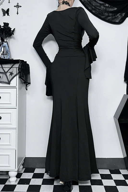 Elegant Mermaid Gothic Dress - Image 4