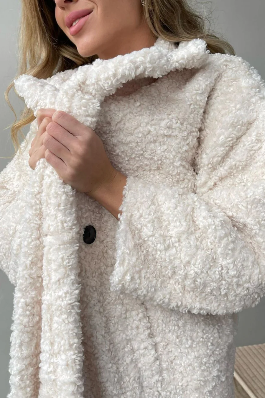Elegant Office Lapel Plush Long Sleeve Coat - Image 6