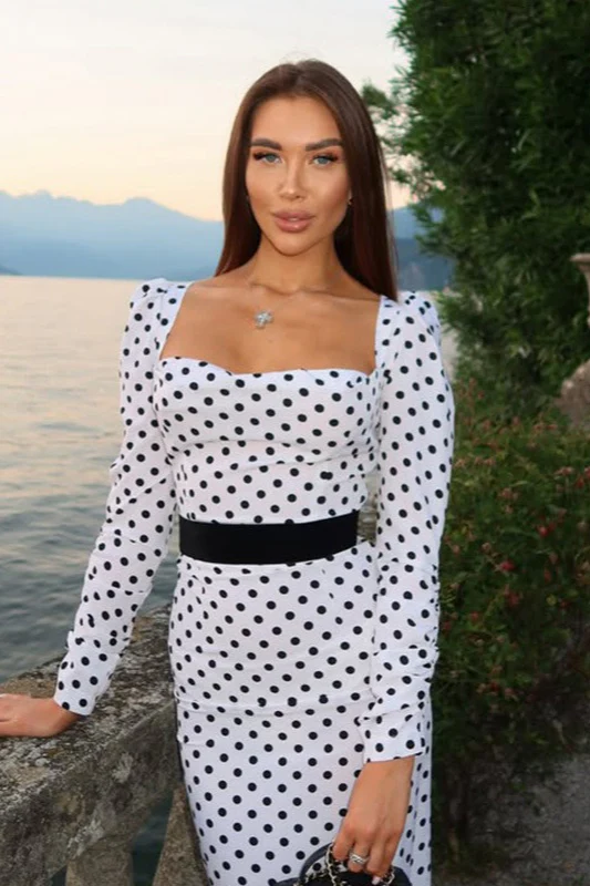 Elegant Polka Dot Mermaid Hem Maxi Dress - Image 3