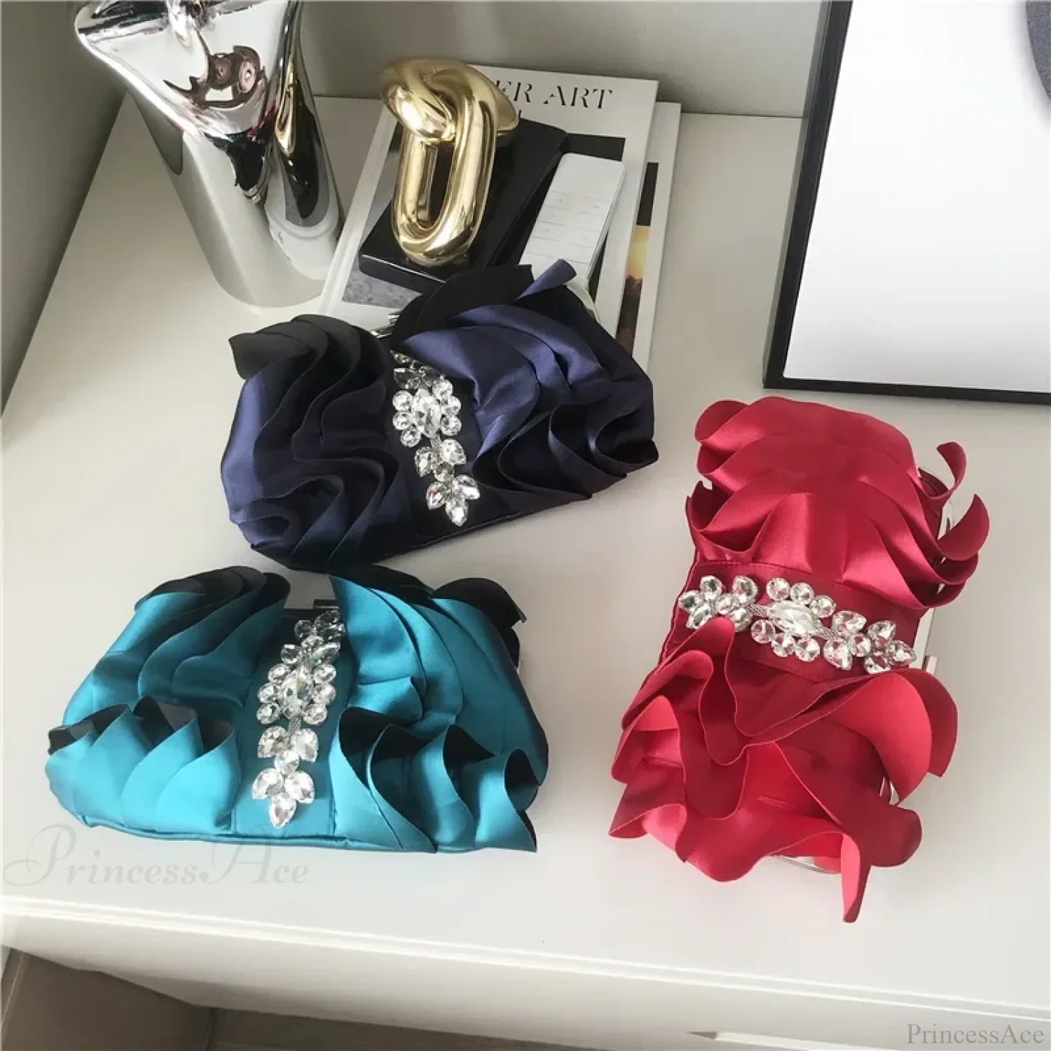 Elegant Red Evening Rhinestone Clutch Wristlet - Image 3