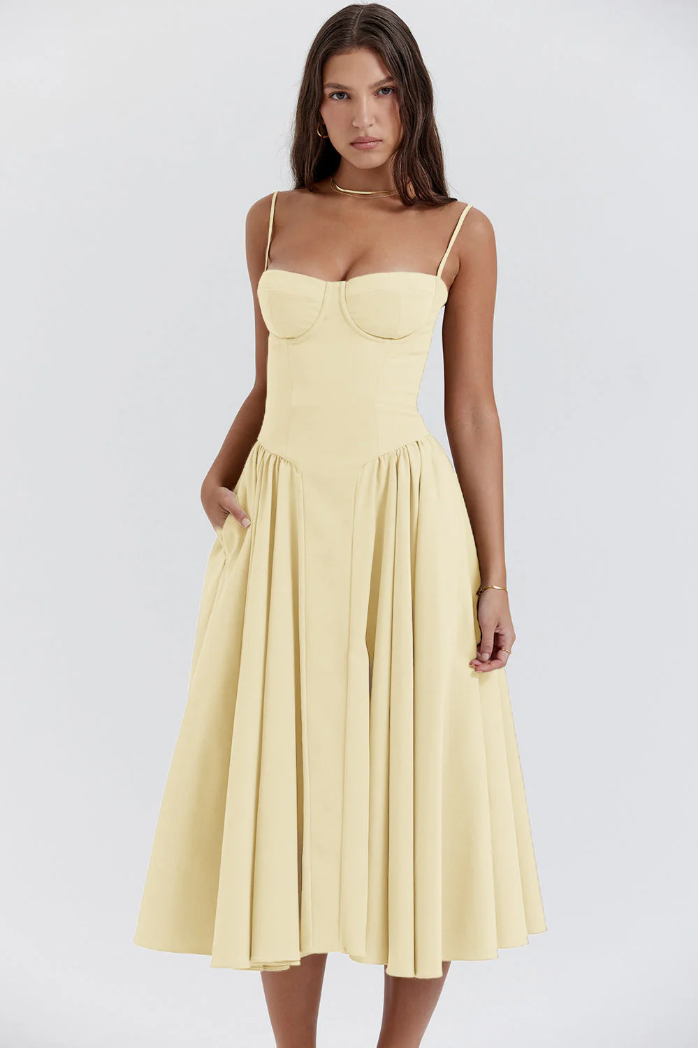 Elegant Vintage Cami Bodycon Midi Dress - Image 4