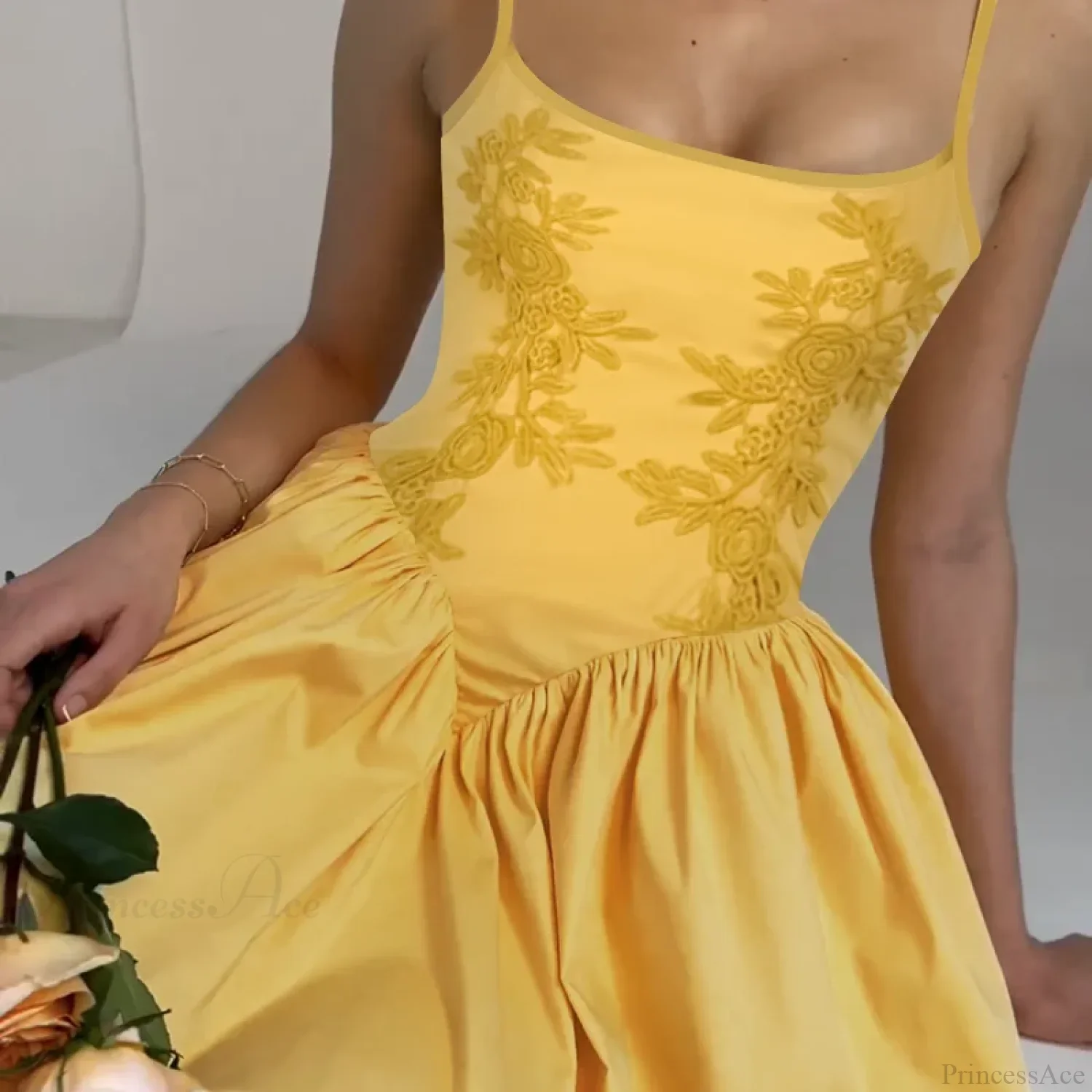 Embroidered Flower High Waist Puffy Floral Dress - Image 3