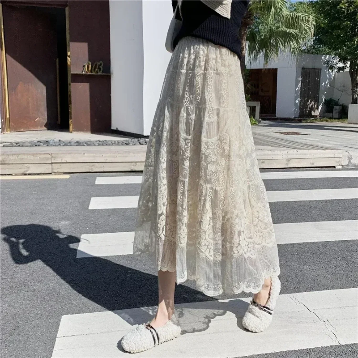 Embroidered Flower Lace High Waist Boho Skirt - Image 3