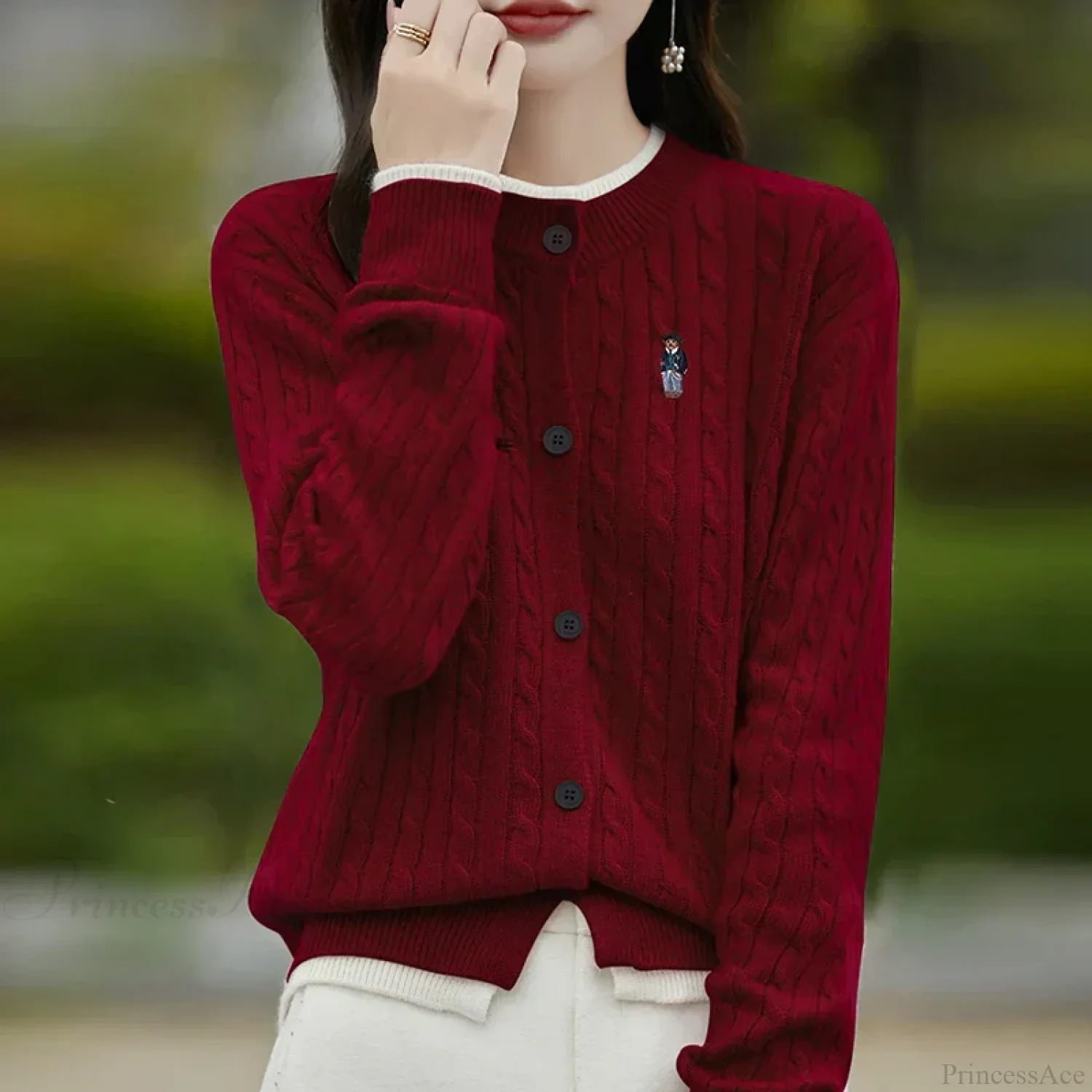 Embroidered Little Bear Loose Cashmere O-Neck Cardigan - Image 6