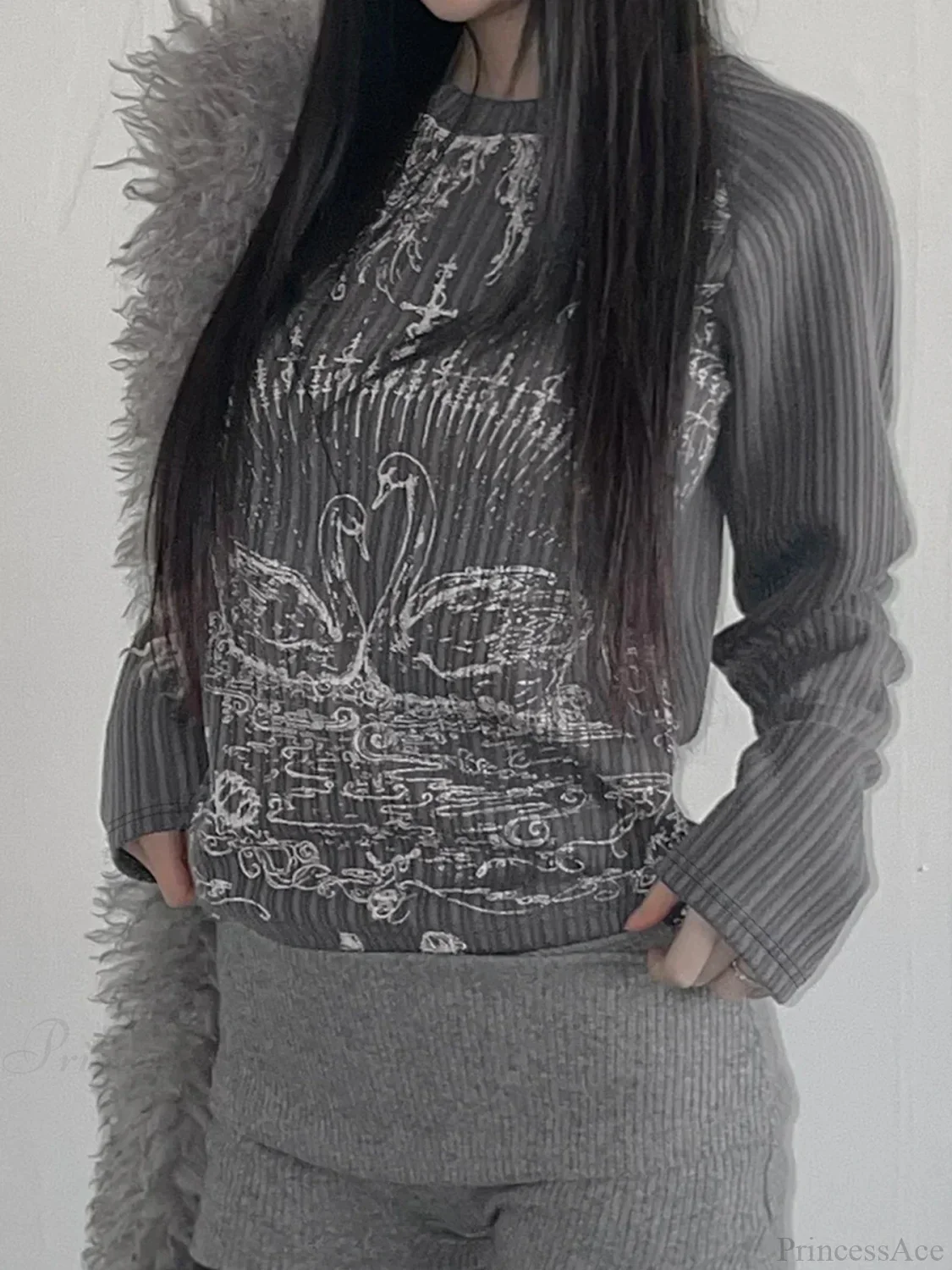 Emotional Printed Round-neck Knit Top - Image 6