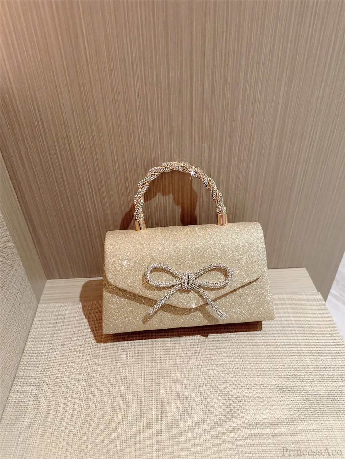 European American Diamond Bow Chain Clutch Bag - Image 6