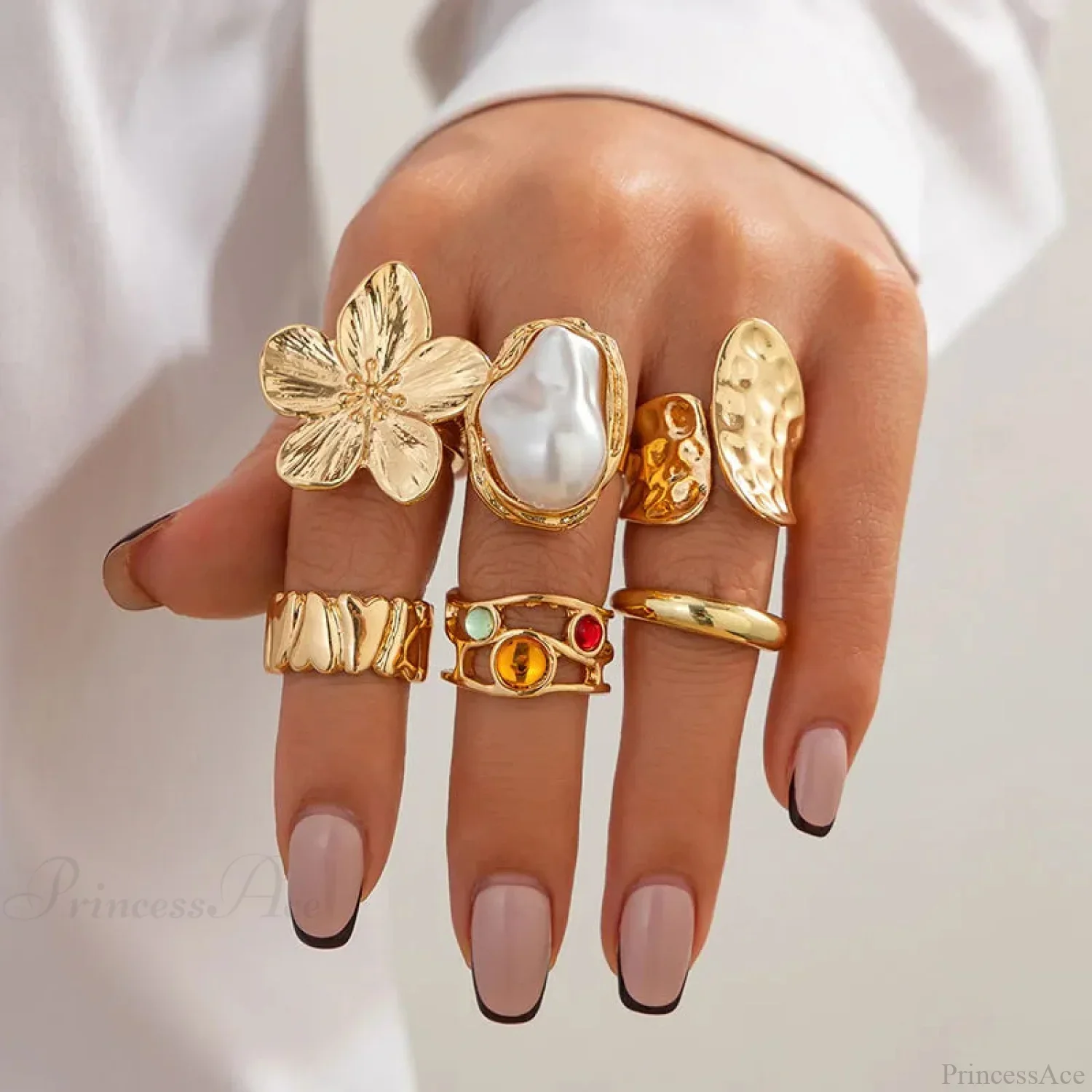 European Ornate Pearl Medieval Ring - Image 4