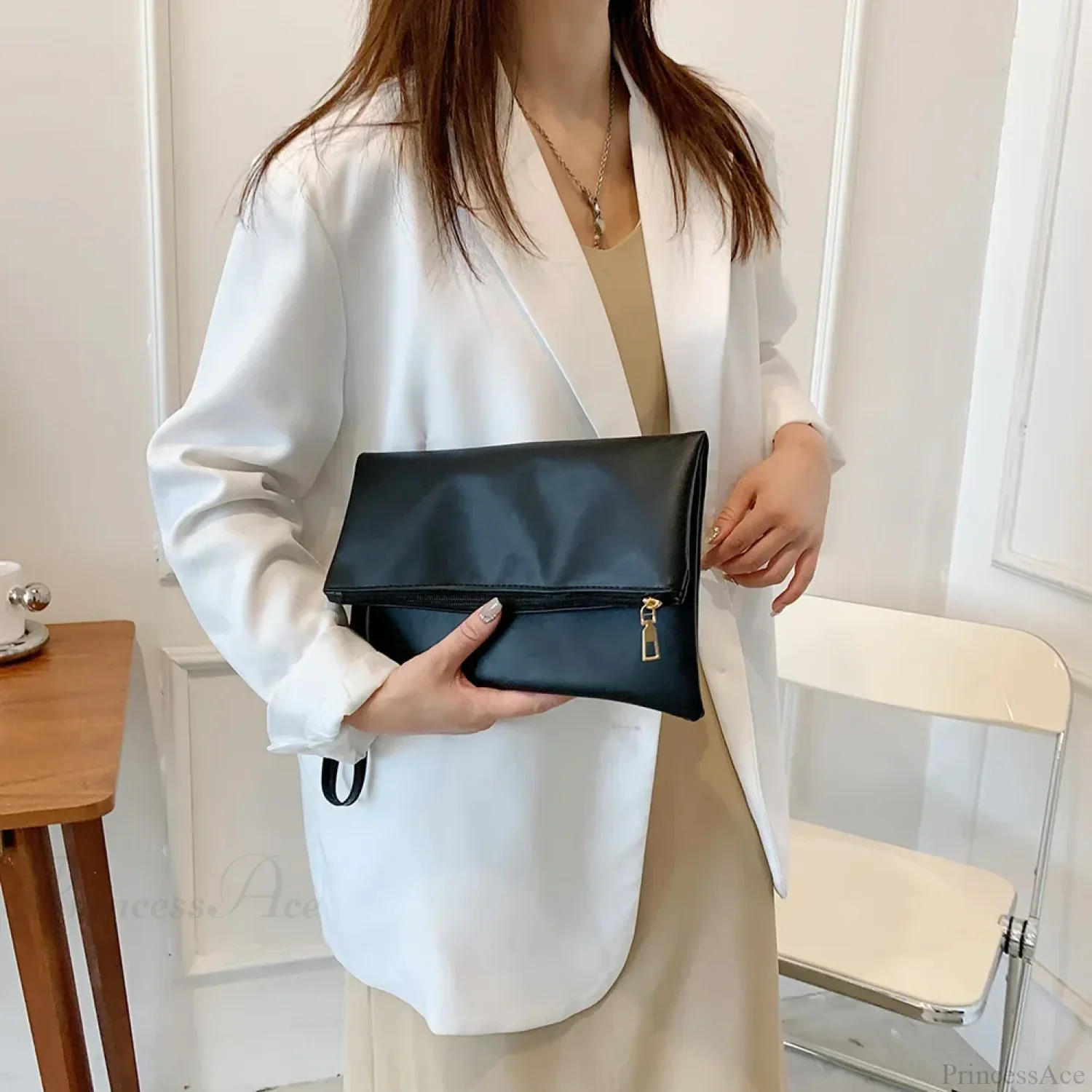 Fashion Day Envelope Clutch Wristlet - Image 4
