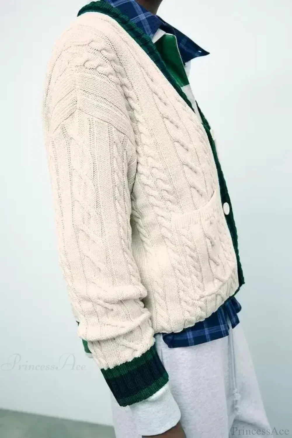 Fashion Eight Leg V-neck Cardigan - Image 4