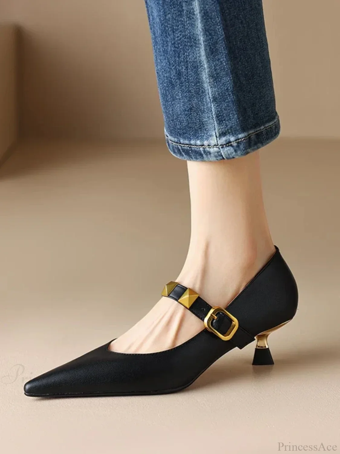 Fashion Fall Pointed Shallow Mouth Rivets Professional Temperament Low Heel Pump - Image 7