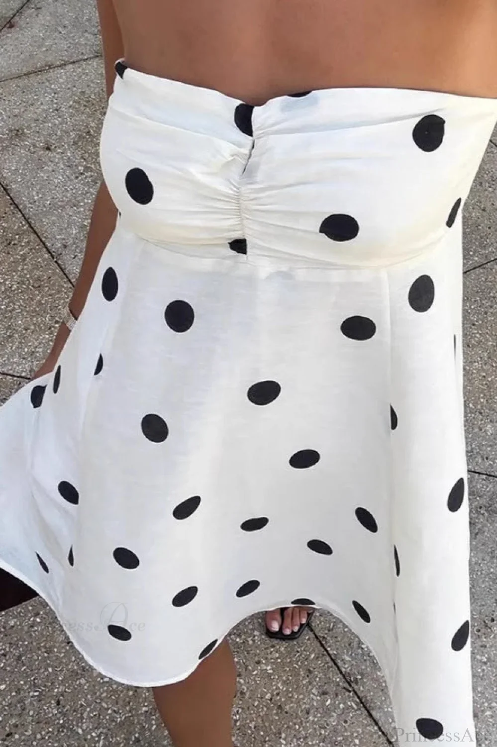 Fashionable Polka Dot Strapless Mini Dress - Image 3