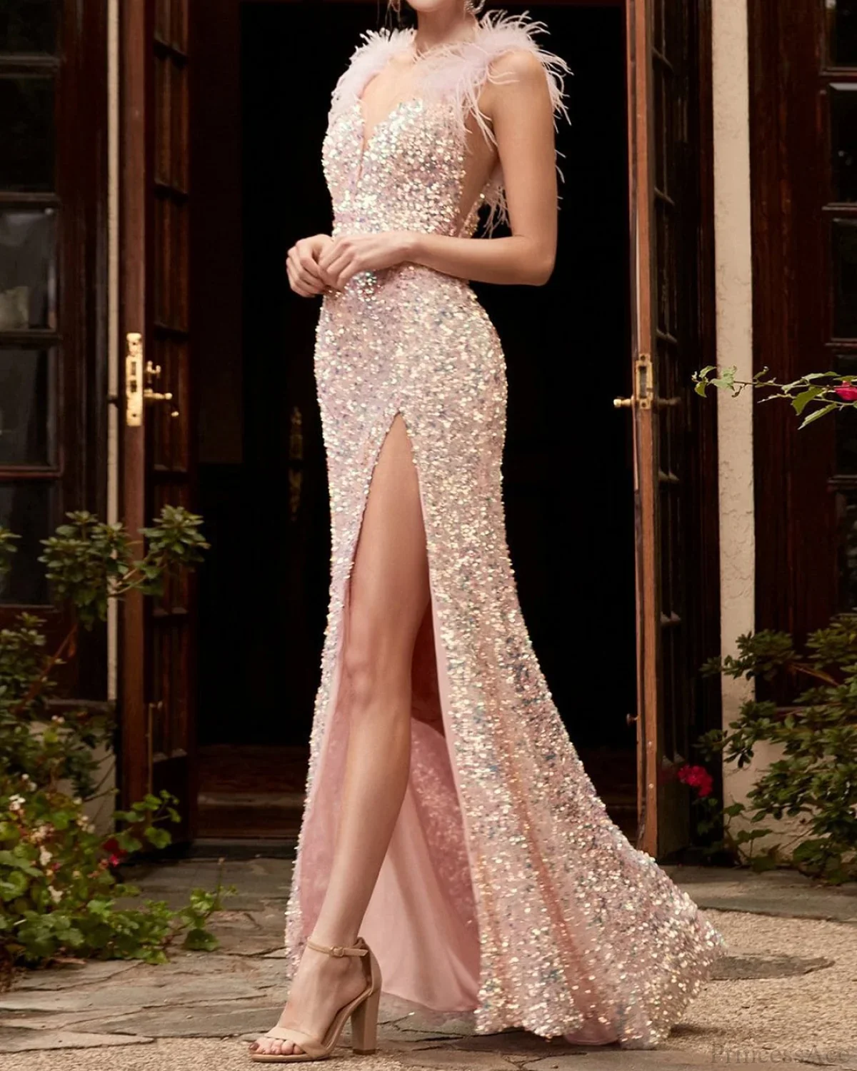Feather Red High Waist Prom Dress - Image 4