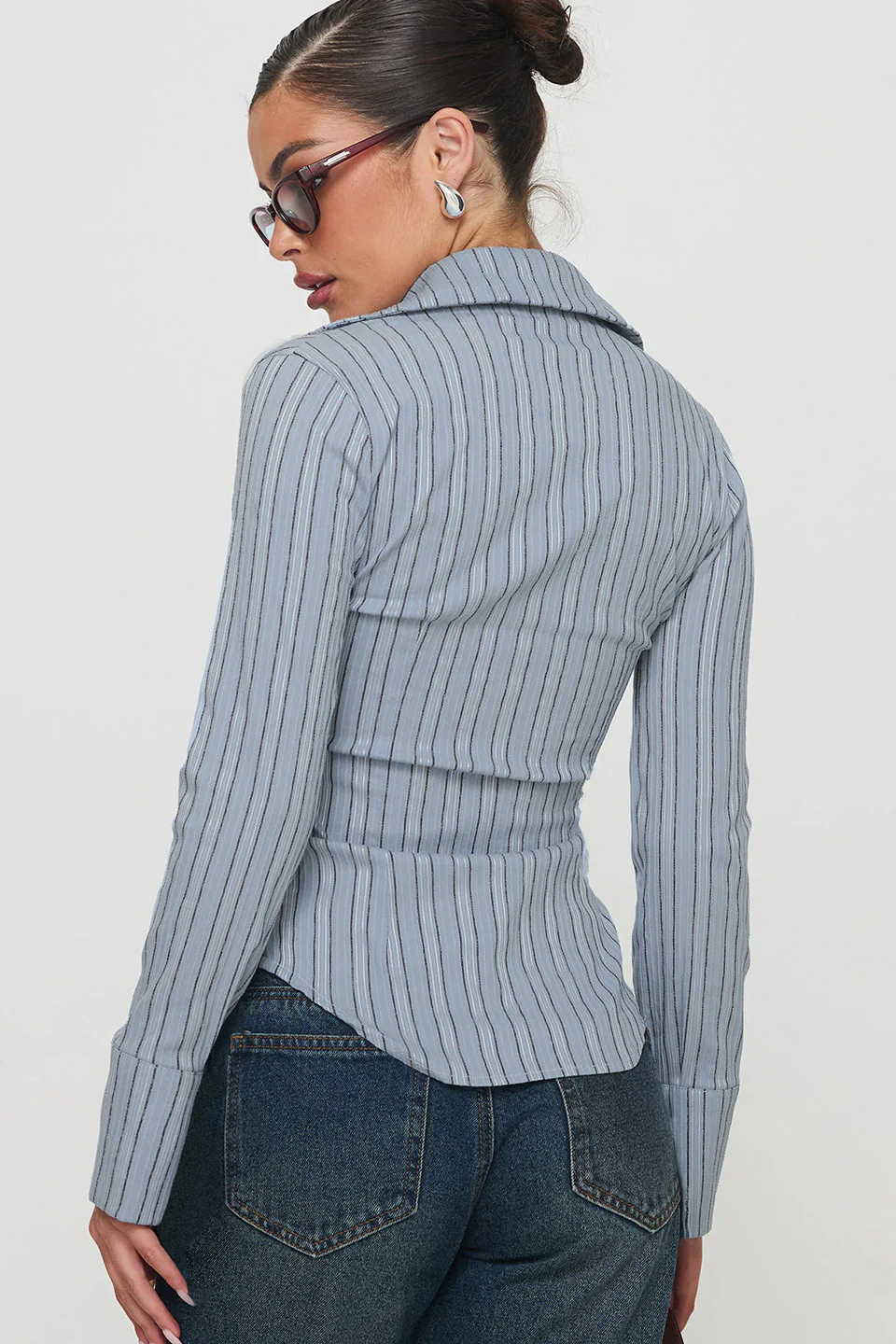 Fitted Striped Collared Buttoned Long Sleeve Blouse - Image 4