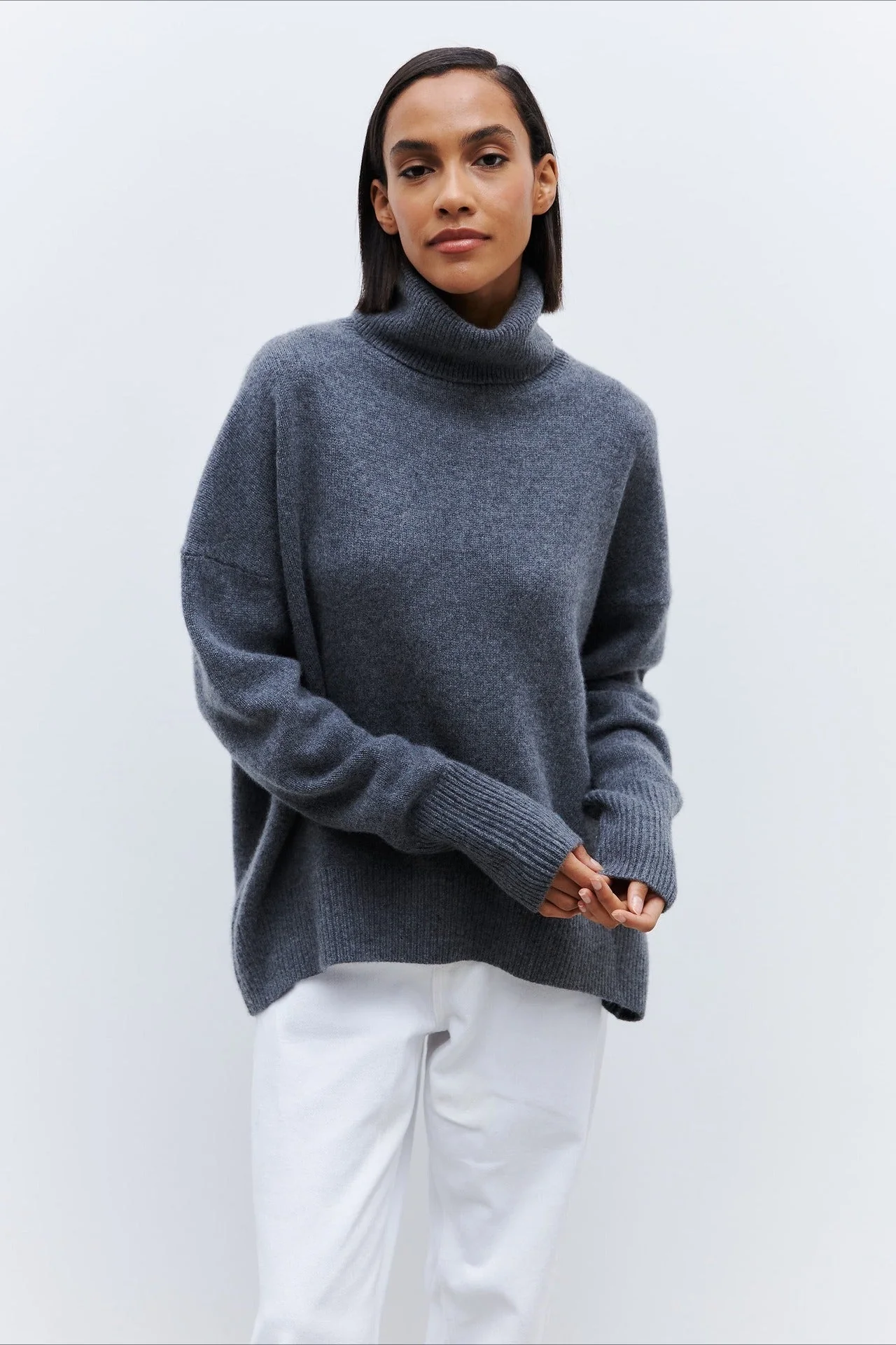 Anti-Pilling Loose Turtleneck Sweater - Image 16