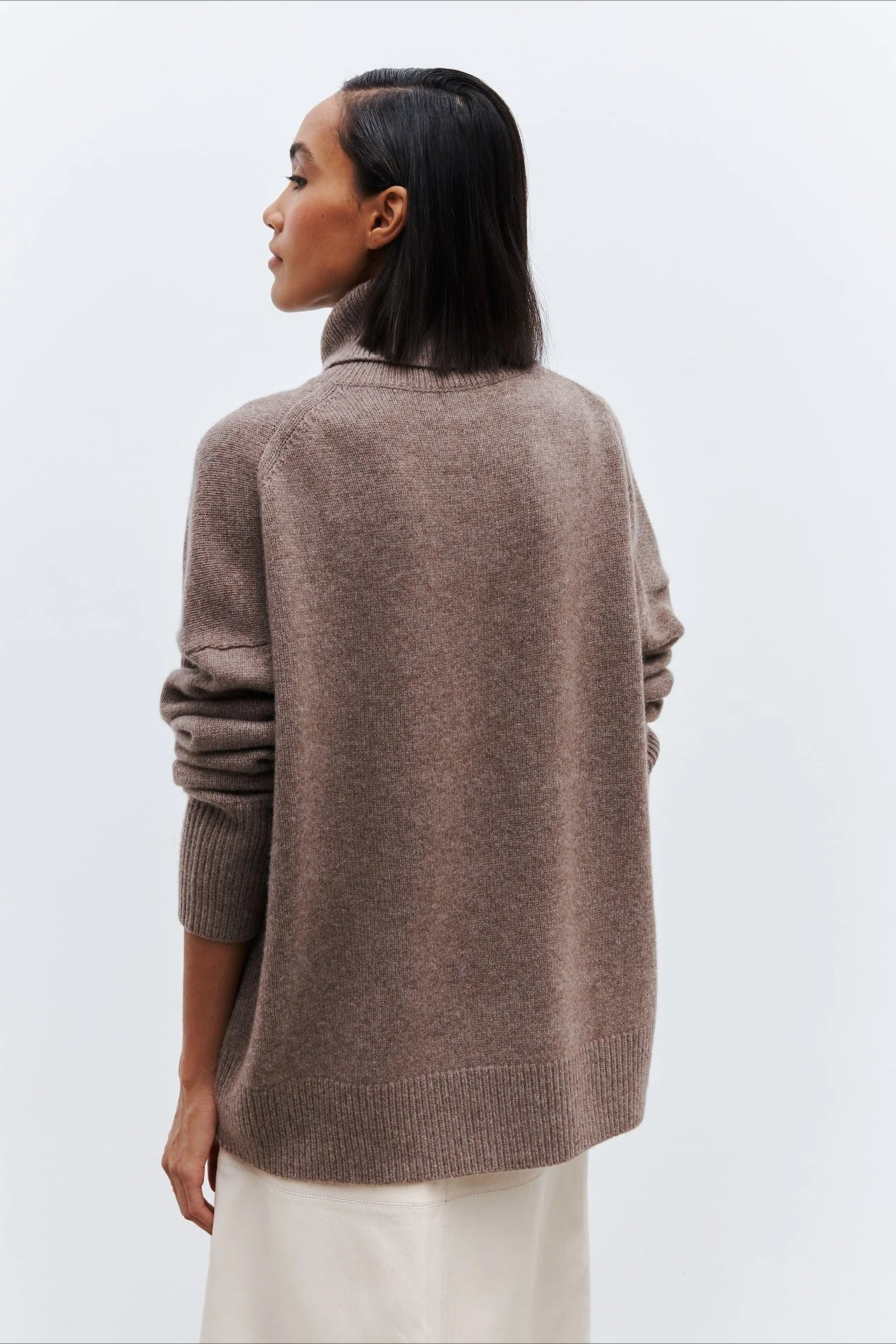 Anti-Pilling Loose Turtleneck Sweater - Image 9