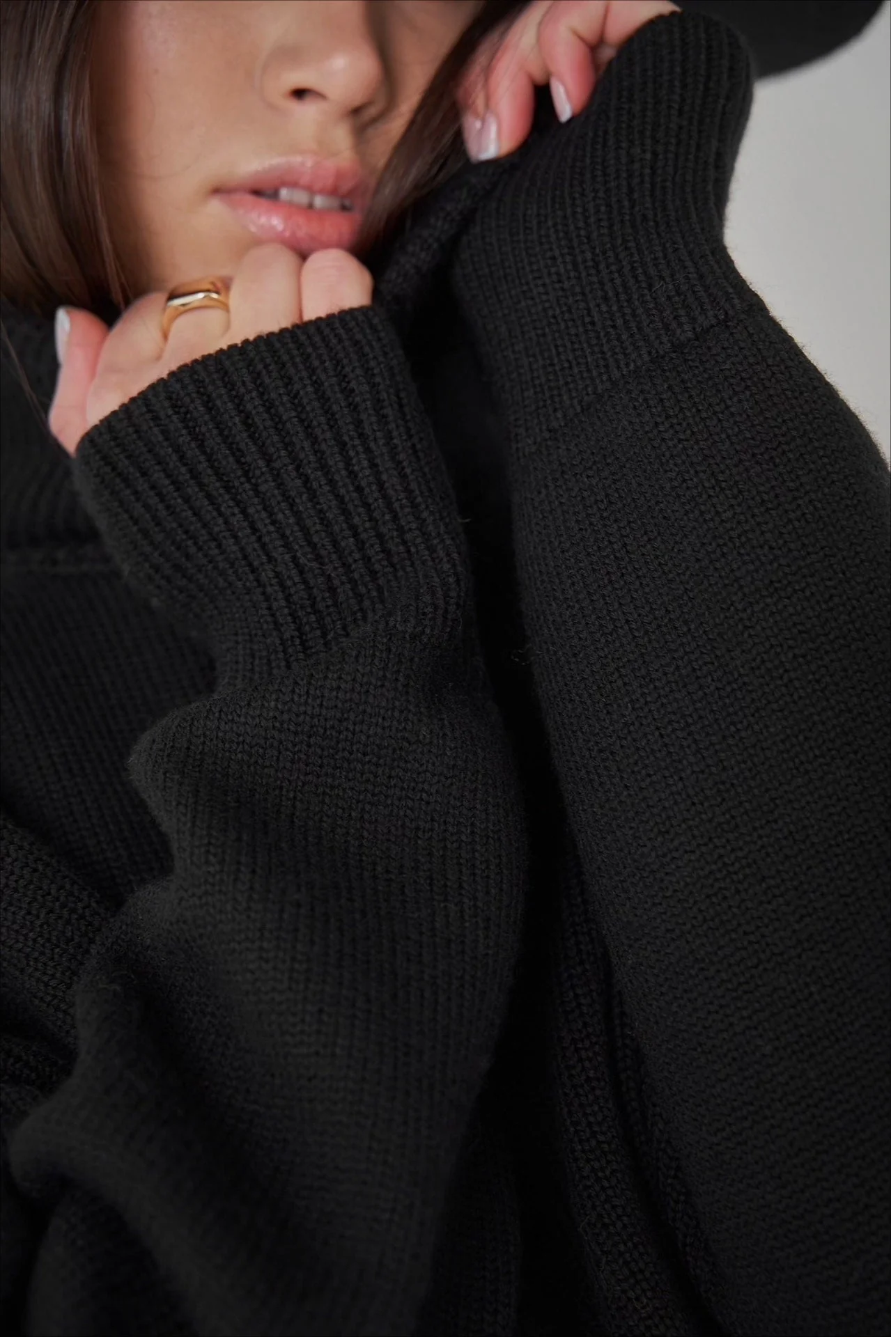 Basic Solid Knit Turtleneck Sweater - Image 20