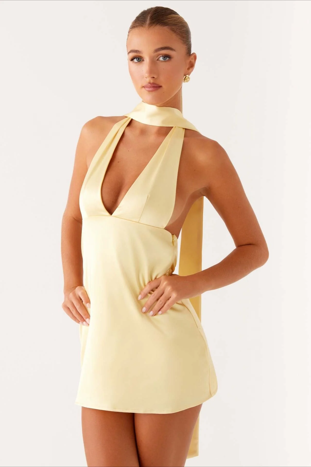 Deep V Backless Ribbon Cocktail Dress - Image 19