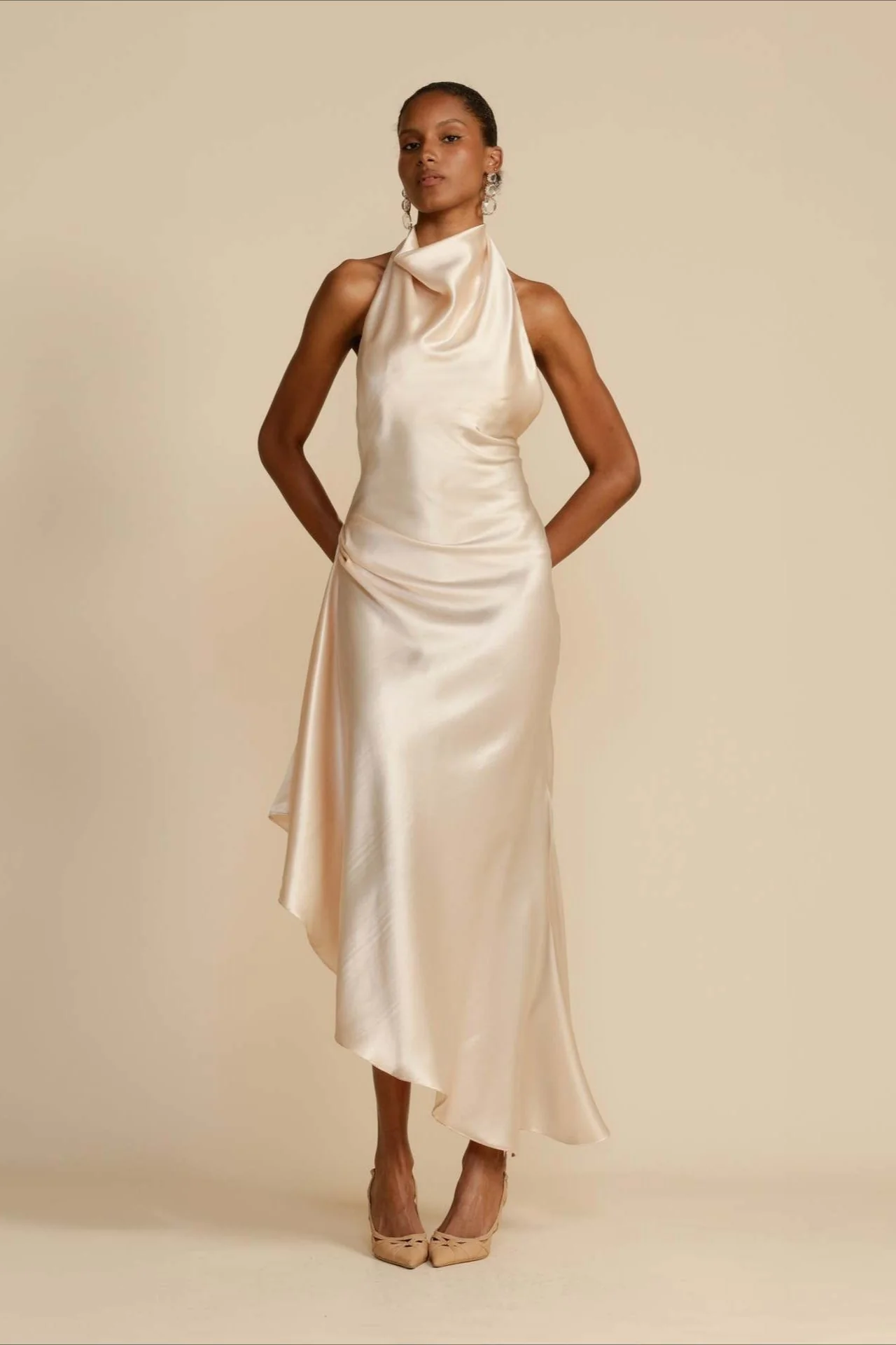 Elegant Satin Slit Backless Party Dress - Image 2