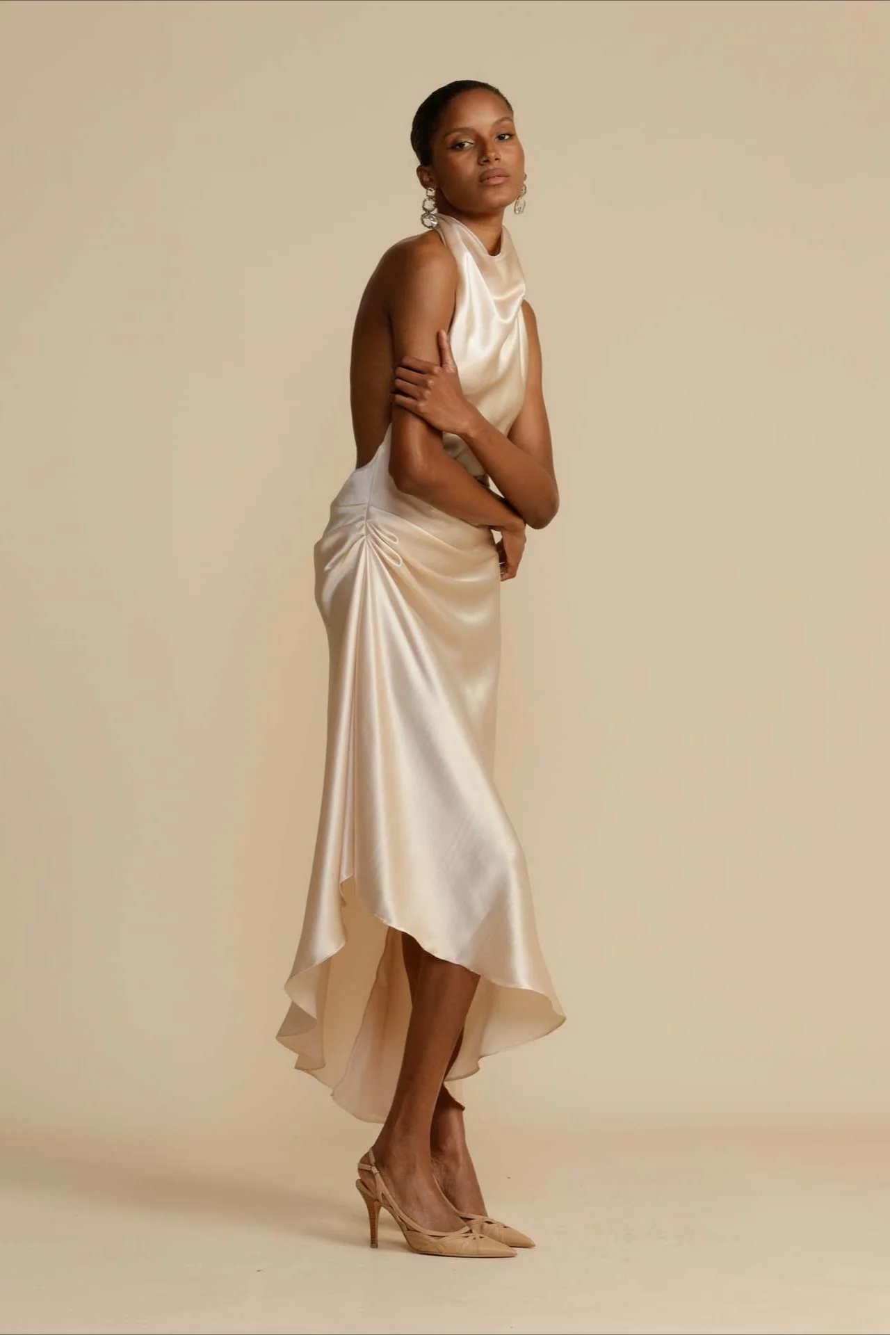 Elegant Satin Slit Backless Party Dress - Image 4