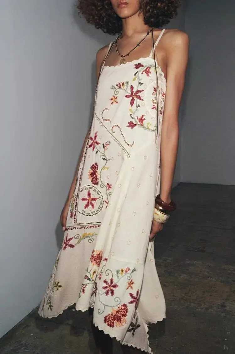 Floral Embroidered Asymmetric Boho Dress - Image 11