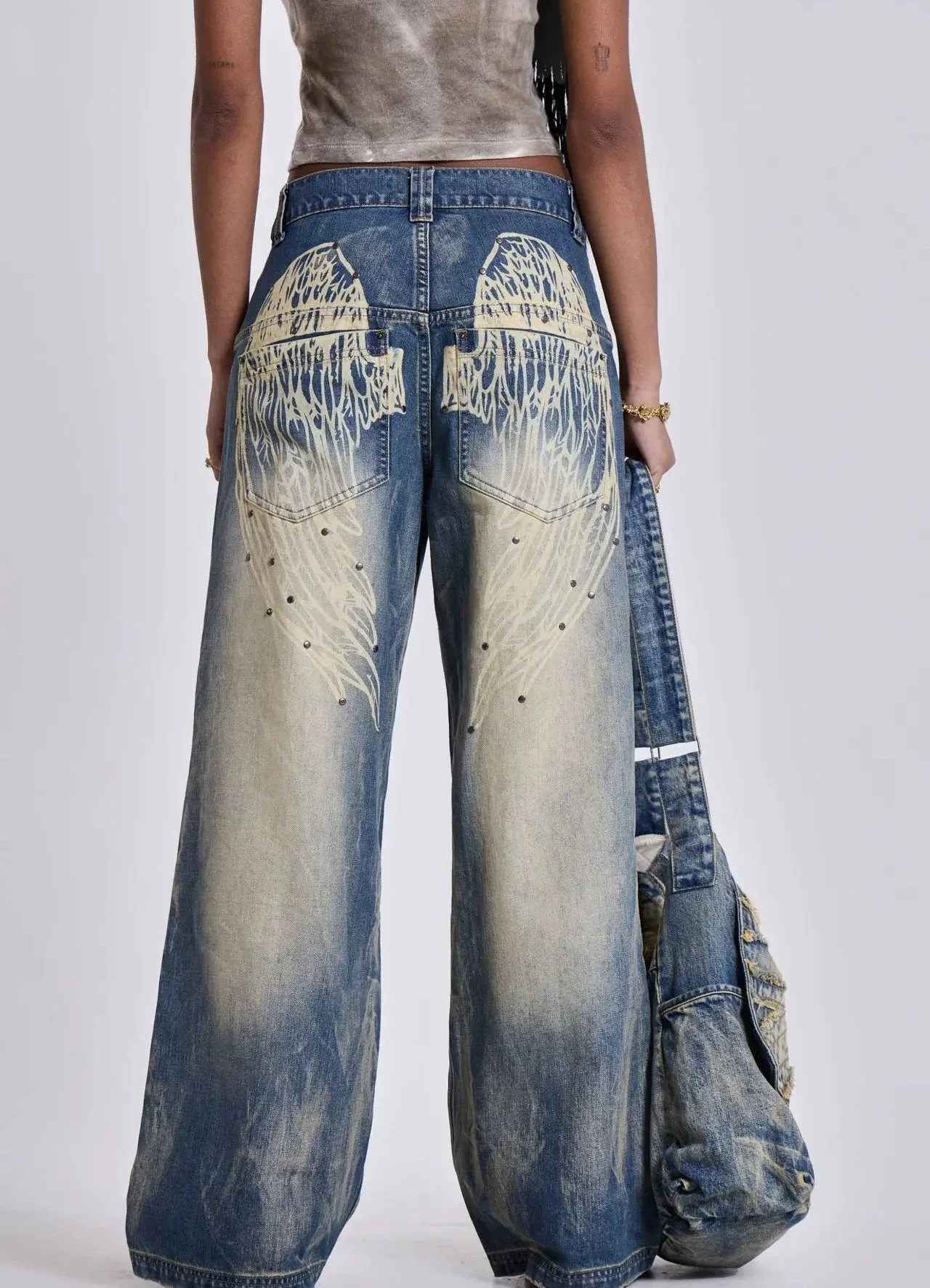 Gradient Wing Print Wide Leg Jeans - Image 21