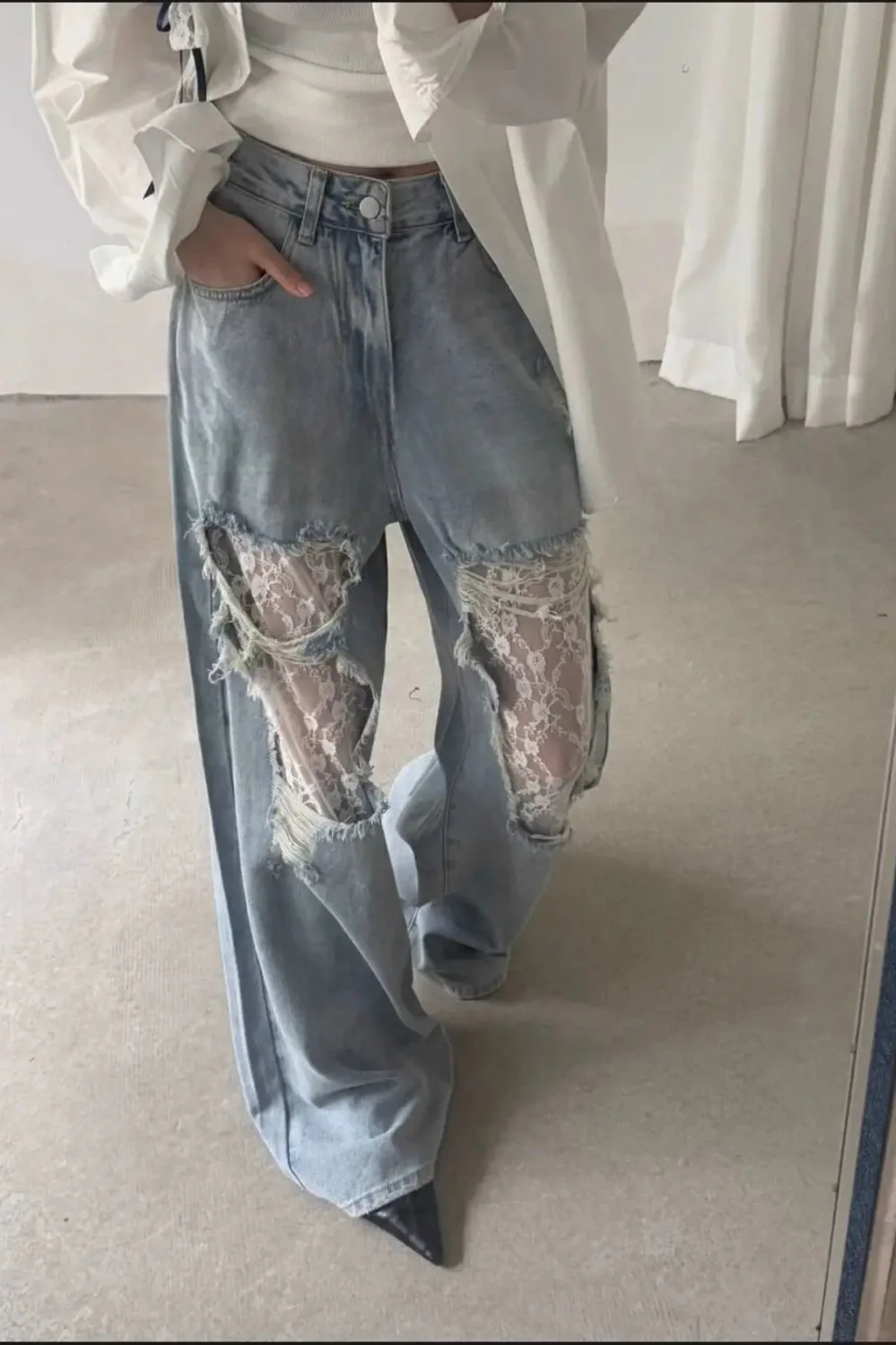 Lace Patchwork Ripped Loose Jeans - Image 5