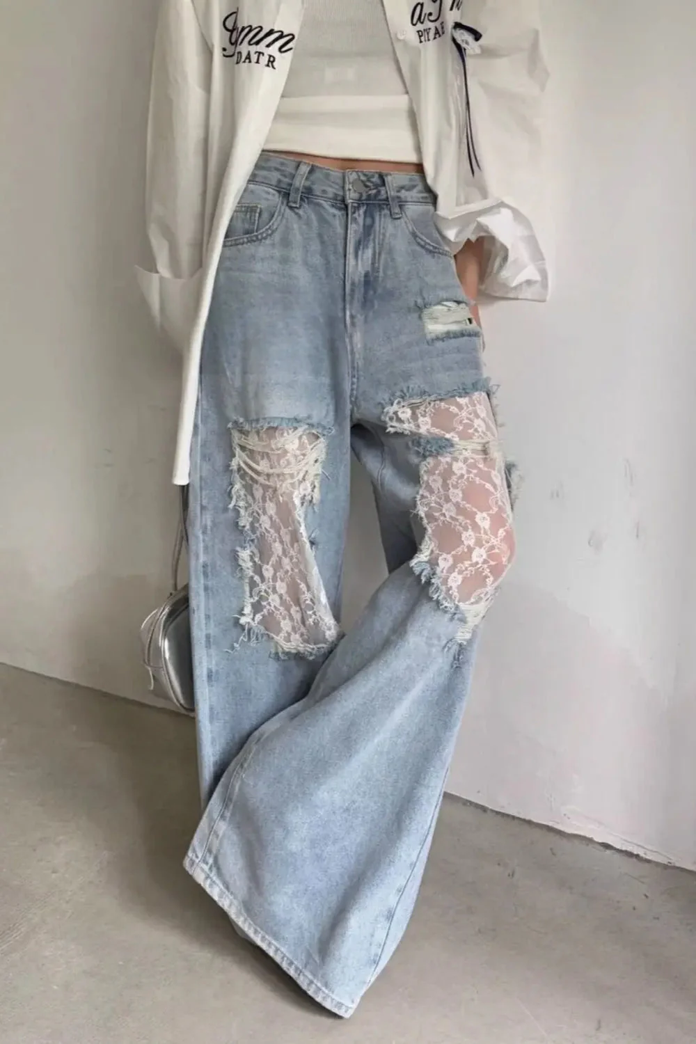Lace Patchwork Ripped Loose Jeans - Image 8