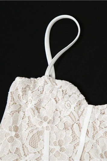 Lace Ruffle Hem Bodycon Cocktail Dress - Image 12