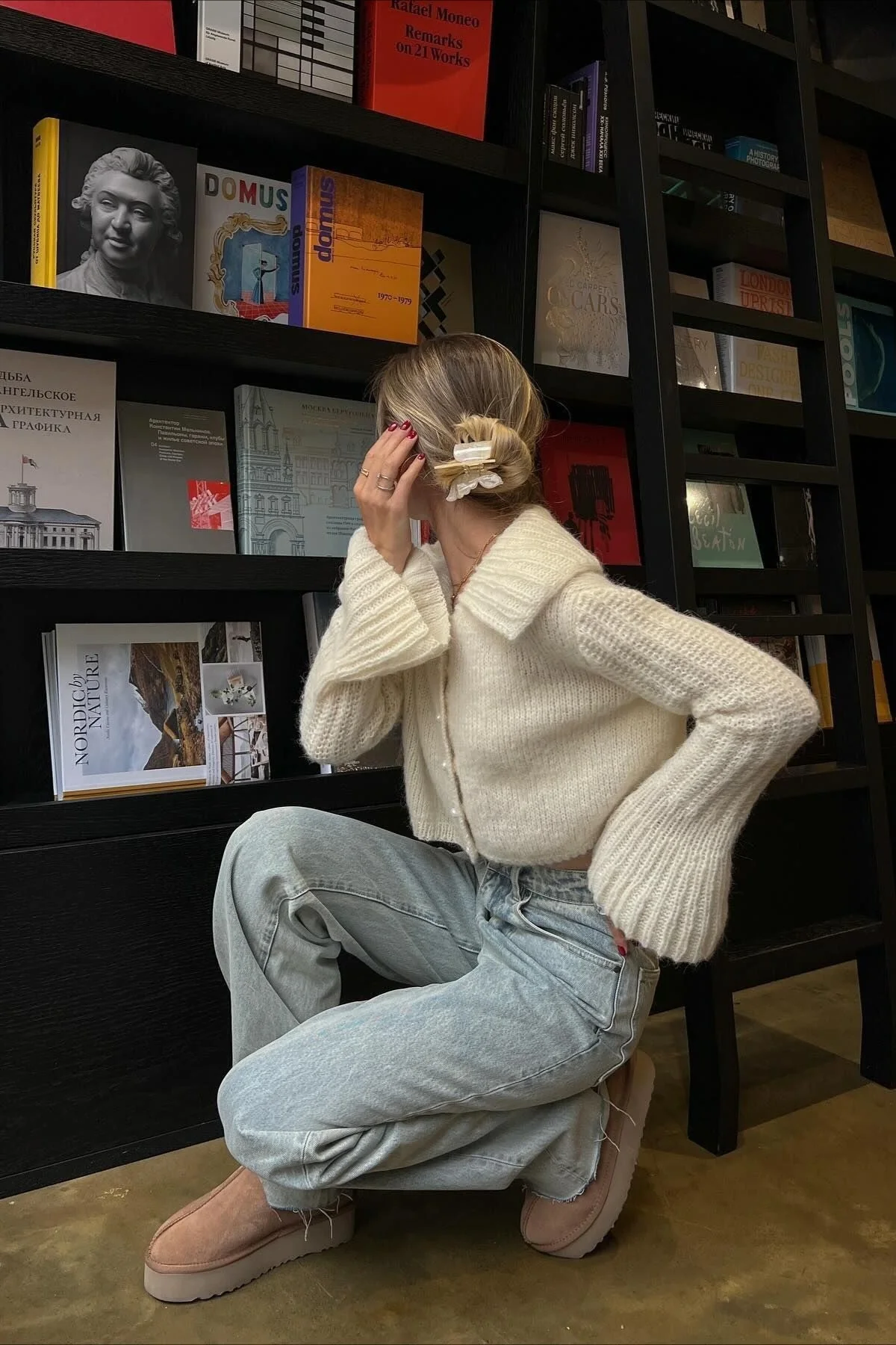 Ruffled Collar Flare Sleeve Knit Sweater - Image 3