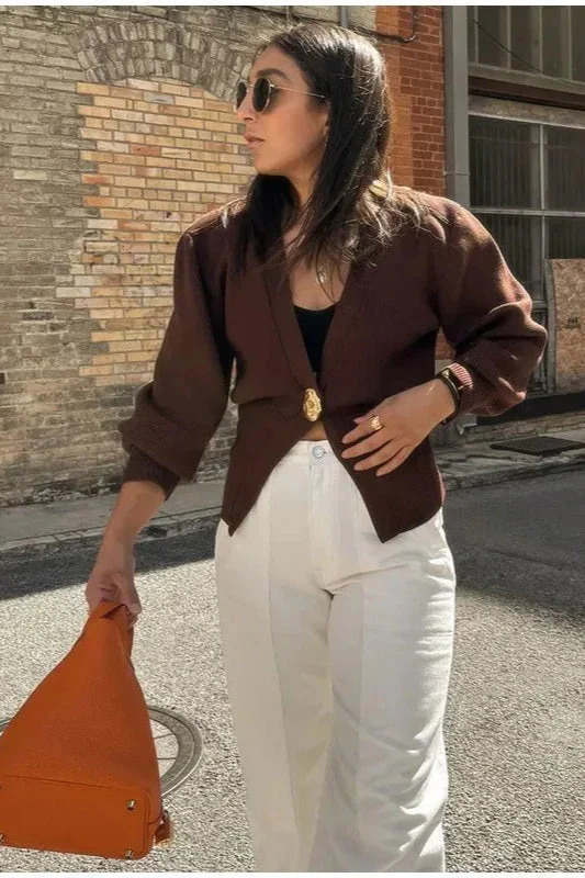 Vintage Button V-Neck Knit Cardigan - Image 5