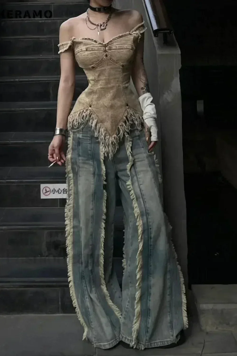 Washed Baggy Vintage Tassel Jeans - Image 2