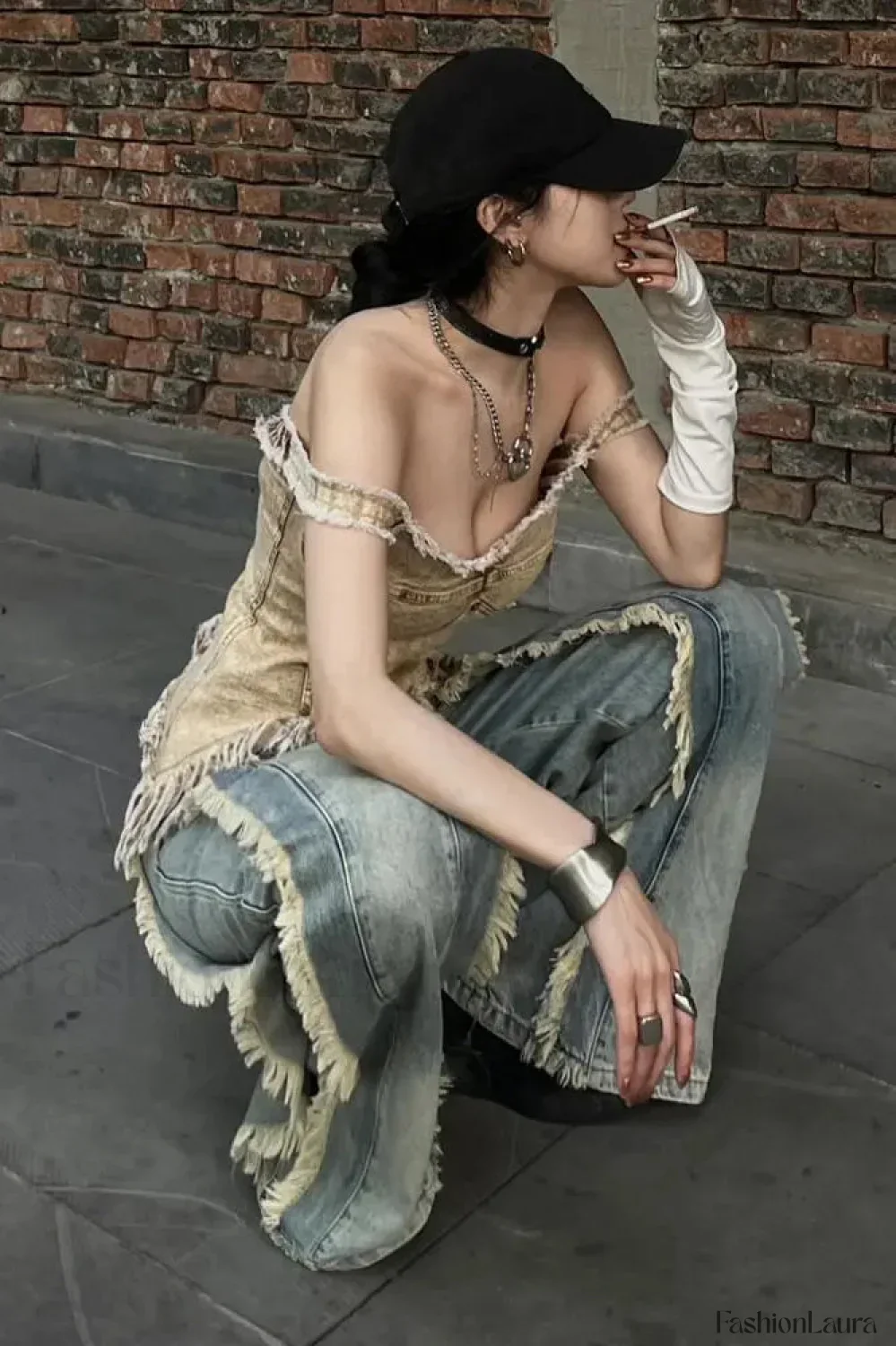 Washed Baggy Vintage Tassel Jeans - Image 9