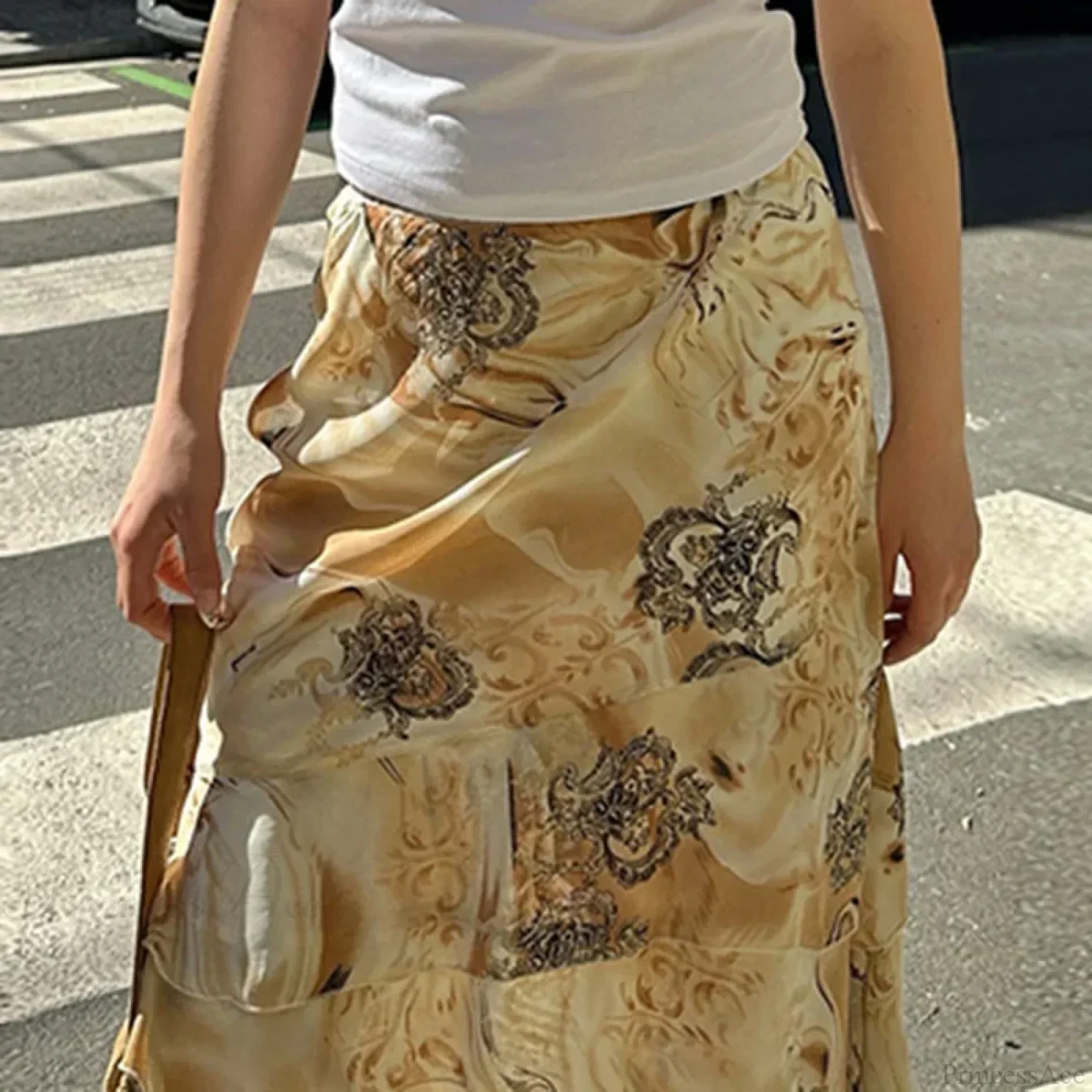 Floral Print Tiered A-Line Midi Skirt - Image 2
