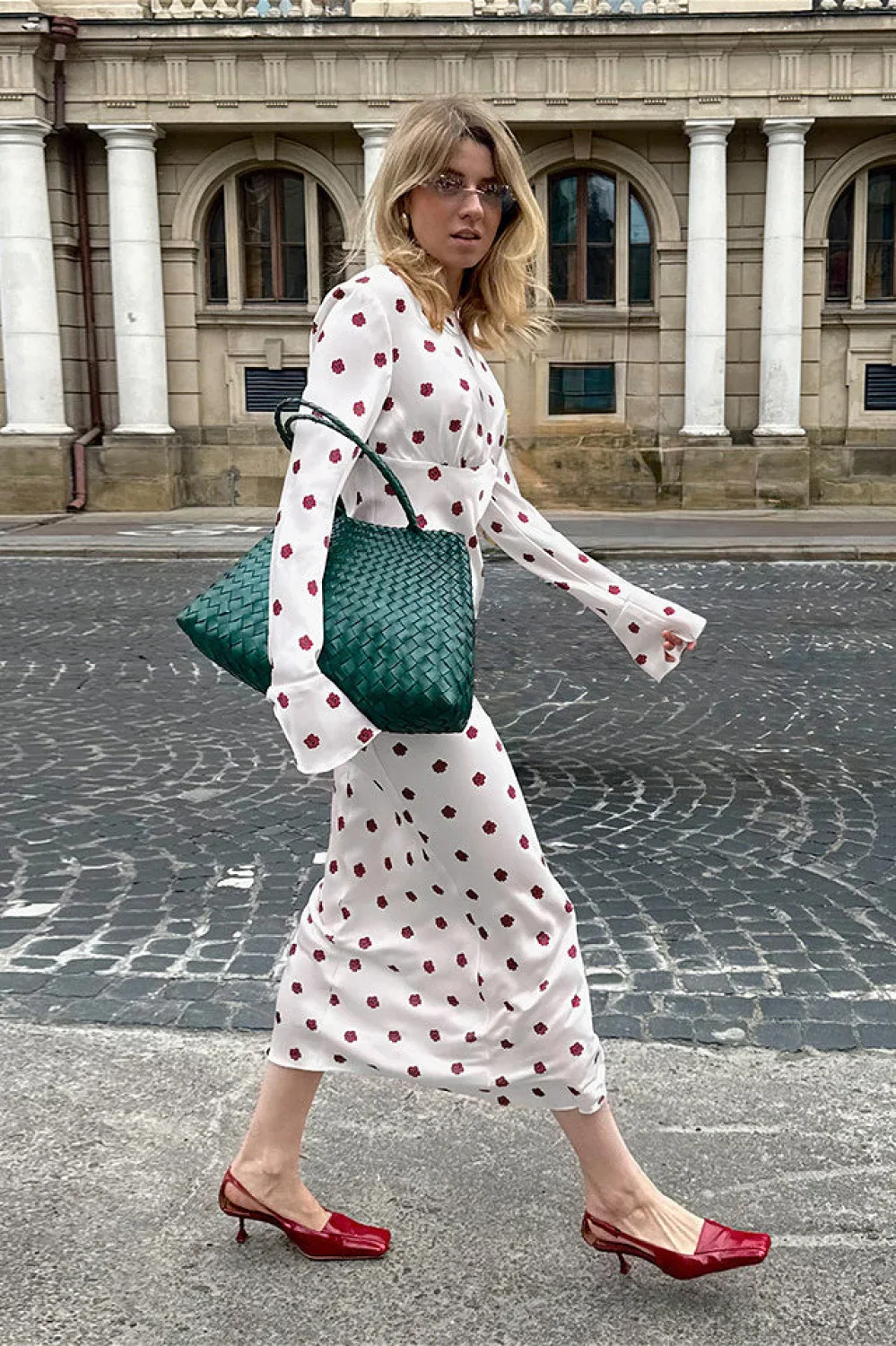 Floral Round Neck Flare Sleeve Fitted Maxi Dress