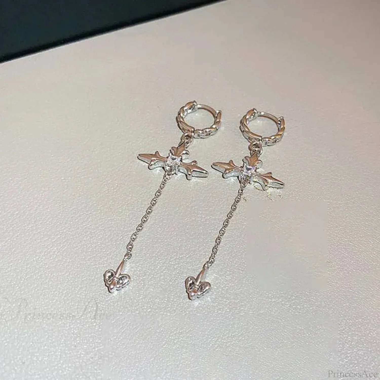 Gloomy Rebel Metal Chain Cross Affection Earring - Image 10