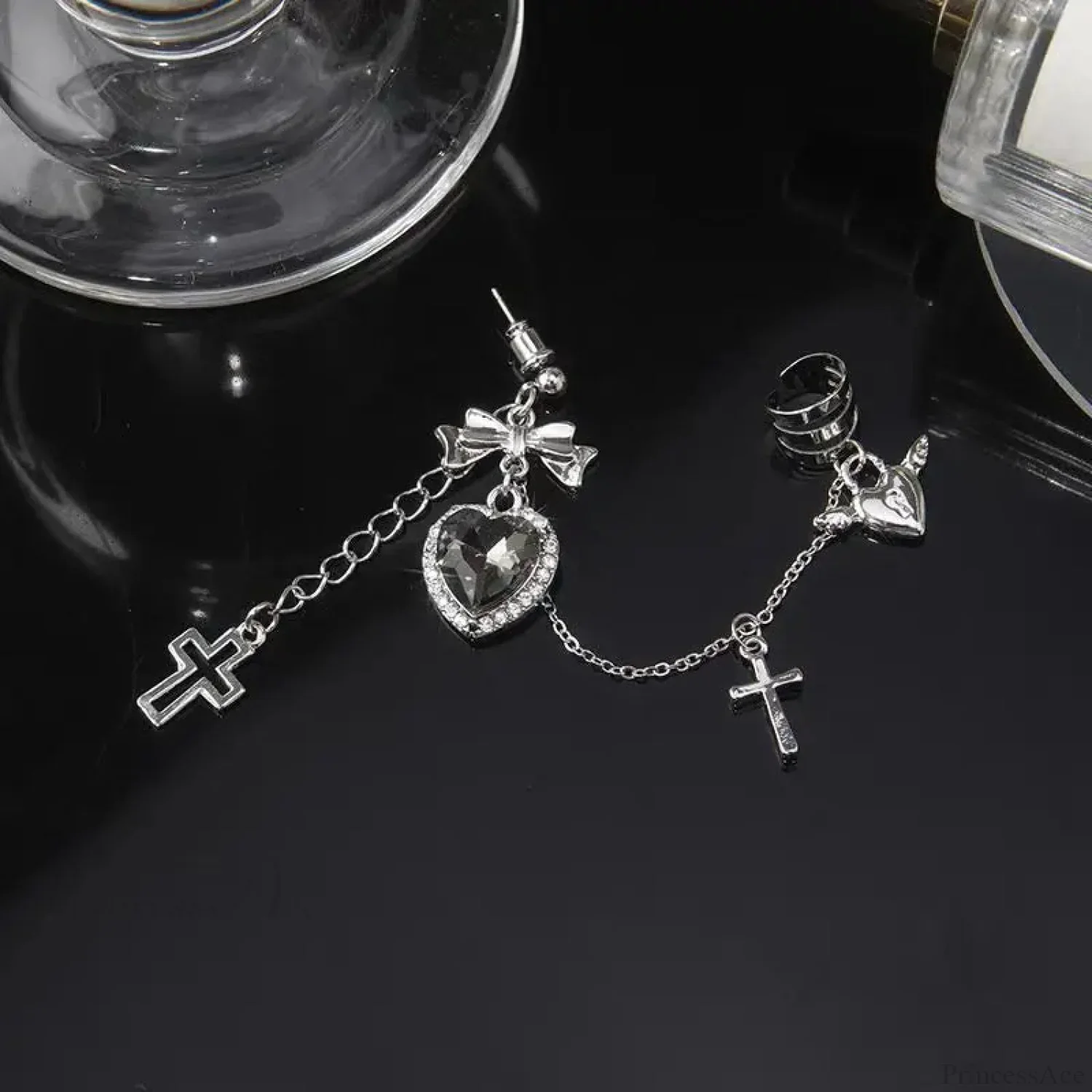 Gloomy Rebel Metal Chain Cross Affection Earring - Image 3