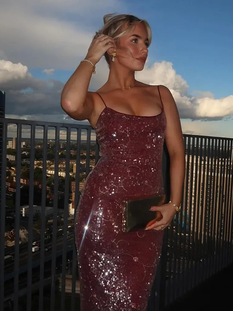 Glossy Sequin Sleeveless Backless Party Dress - Image 4