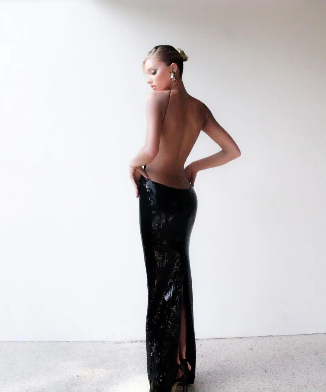 Gold Sequin Backless Long Party Dress - Image 5