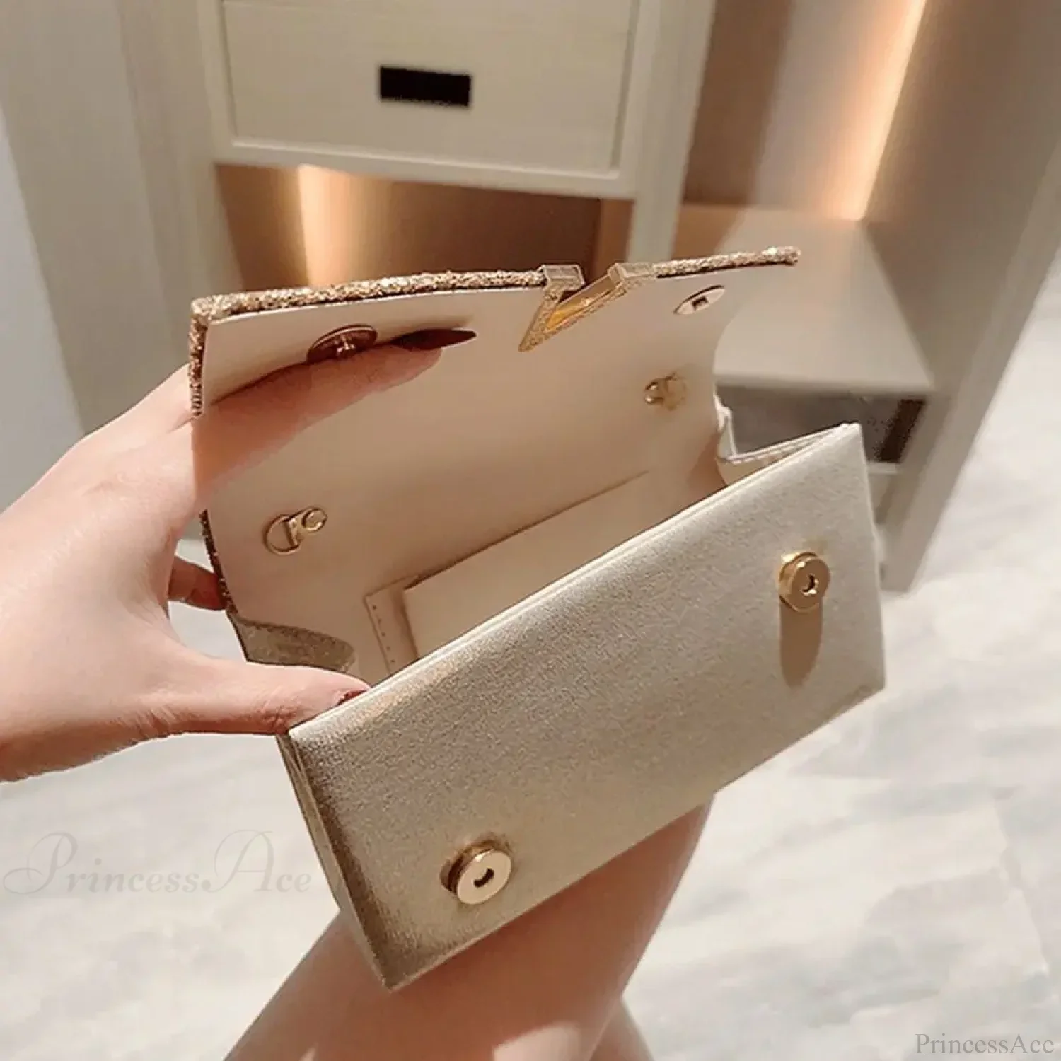 Gold Sequin Fashion Banquet Clutch Bag - Image 3