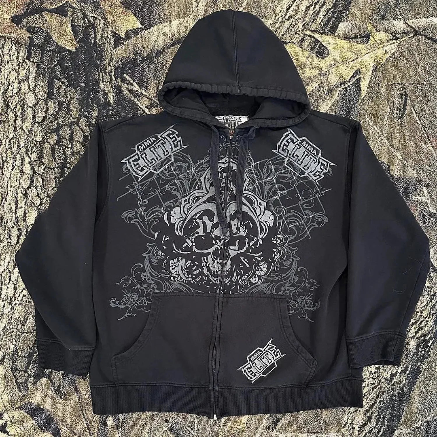 Gothic Dim Skull Print Pullover Hoodie - Image 4