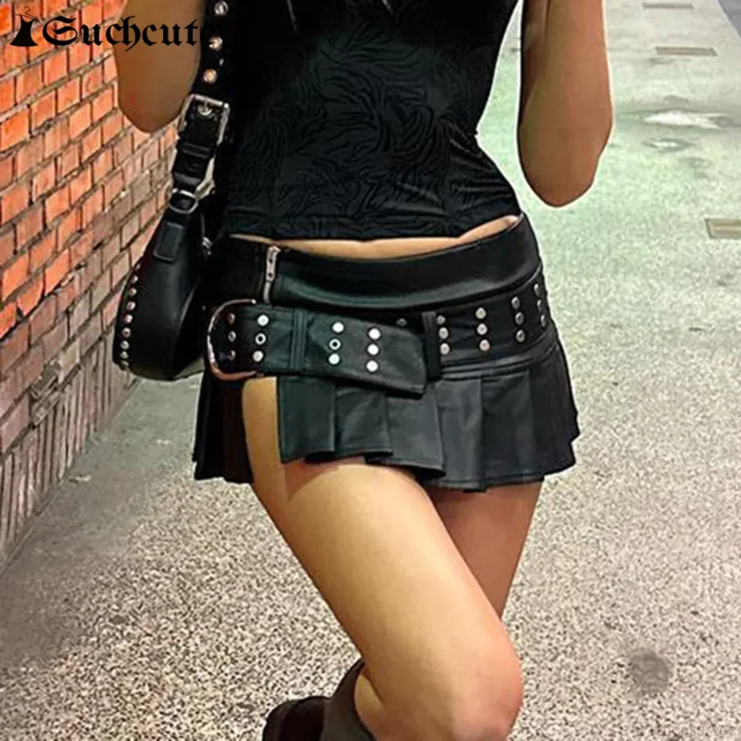 Gothic Rivet Pleated Leather Skirt - Image 3