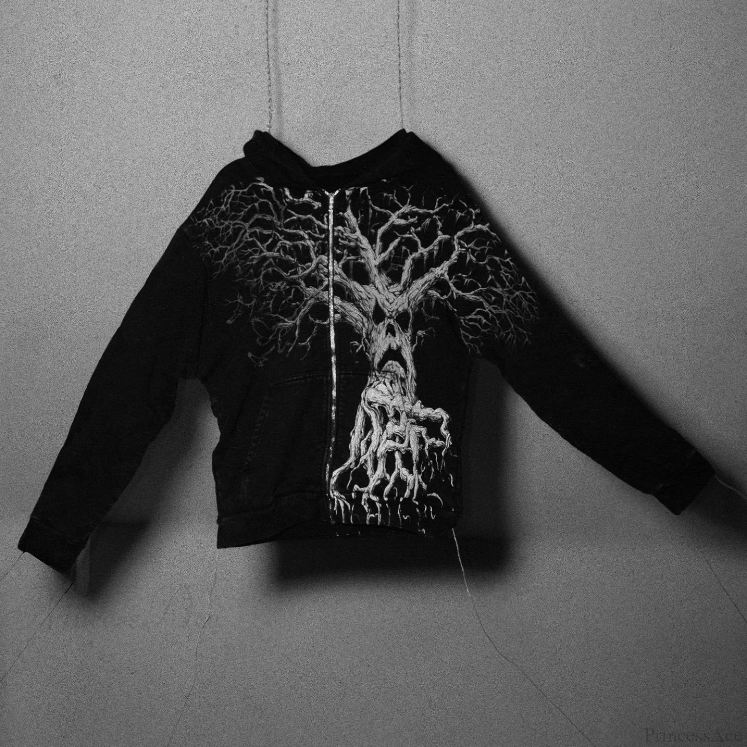 Gothic Skull Zipper Hoodie - Image 3