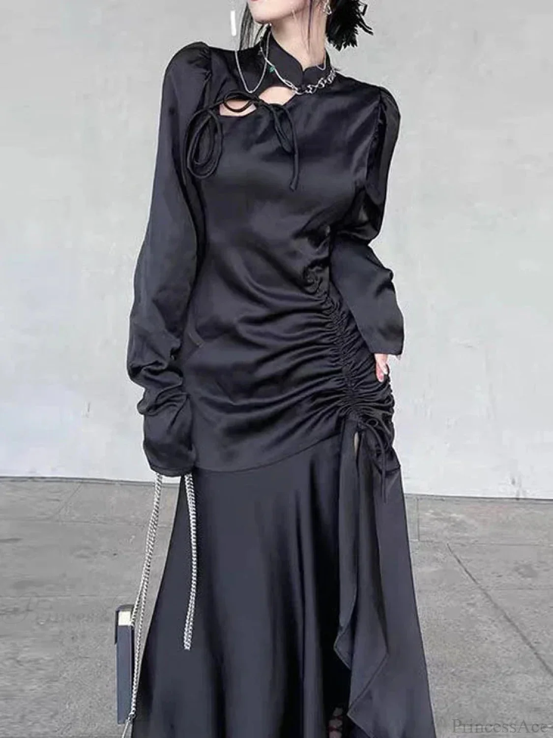 Graceful Bandage Extended Sleeve Midi Dress - Image 2